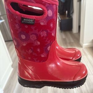 BOGS Kids Floral Red Waterproof Boots